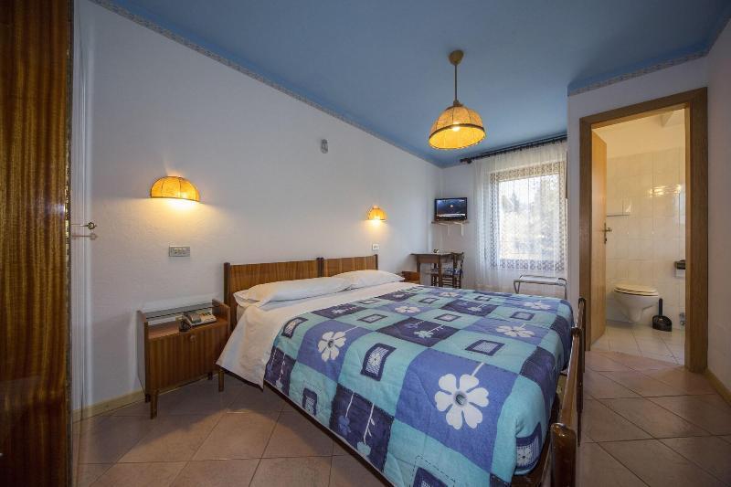 Hotel Trentino Folgaria Bagian luar foto